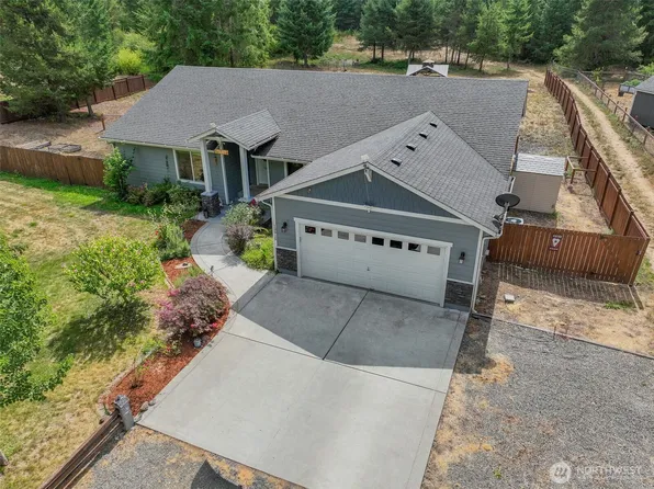 13915 Tomcat Lane SE, Yelm, WA 98597