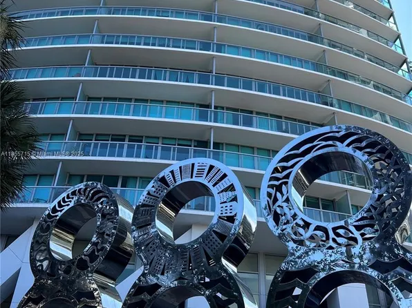 888 Biscayne Blvd APT 4106, Miami, FL 33132