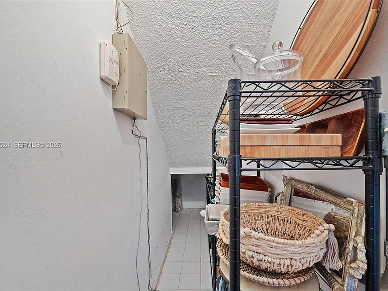 1211 Algeria Ave — Photo 26