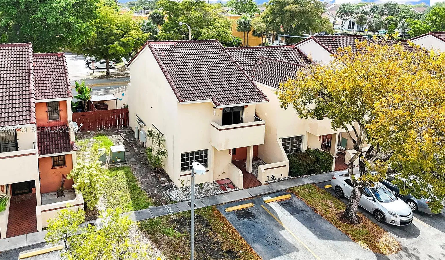 3 bed, 2.5 bath, 1500 sqft, $2,900 — Photo 3