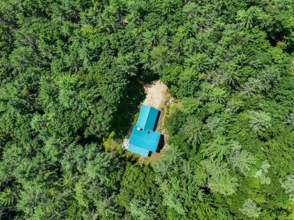 898 Bunker Hill Road, Tamworth, NH 03883