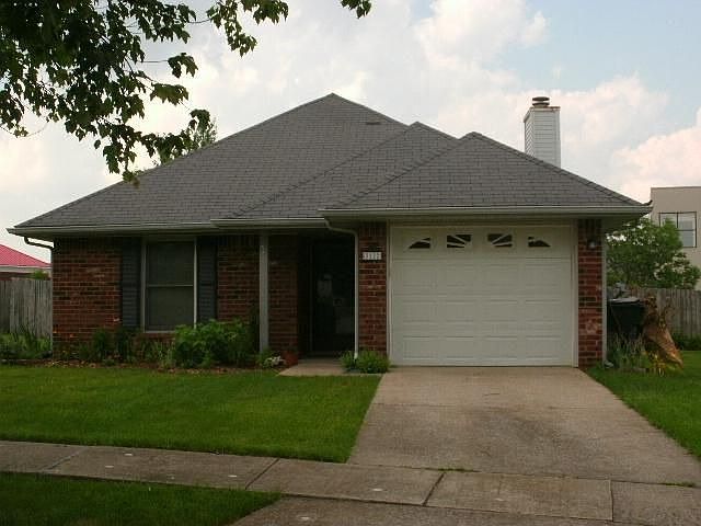 1st image of 3172 Glenwood Dr