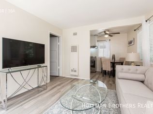 2622 11th St #10, Santa Monica, CA 90405