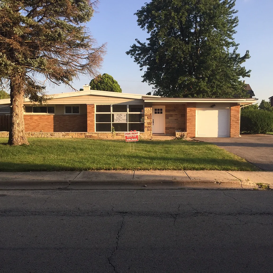 7981 W Argyle St photo 1