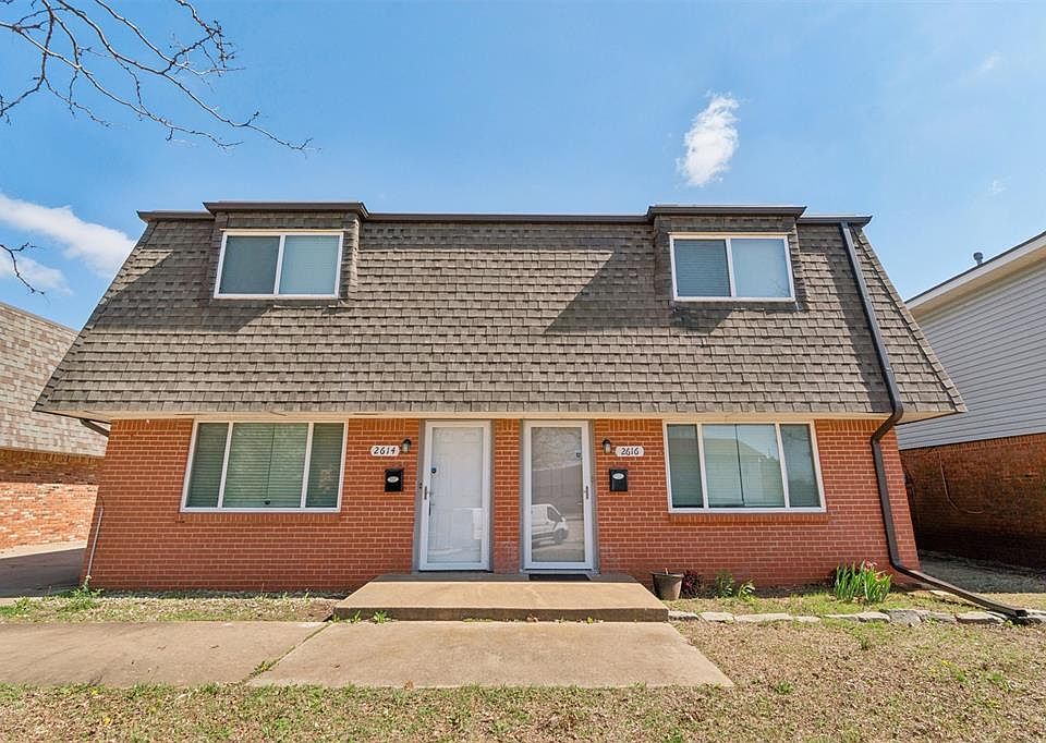 1st image of 2616 Elwood Dr #2614