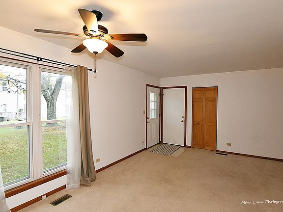 3rd image of 2635 Oakshire Ct