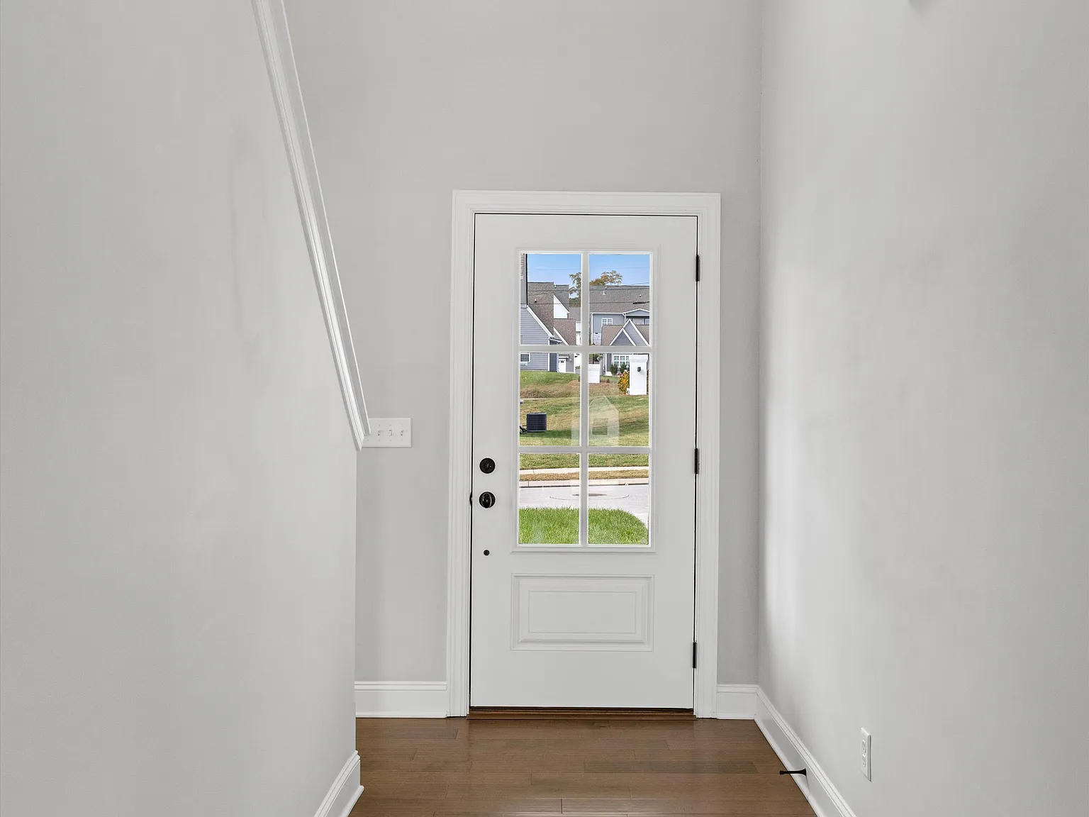 4 bed, 2.5 bath, 2212 sqft, $2,750 — Photo 3