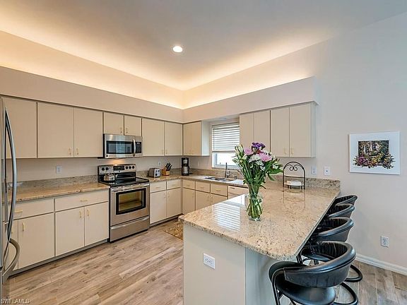 5th image of 7524 San Miguel Way