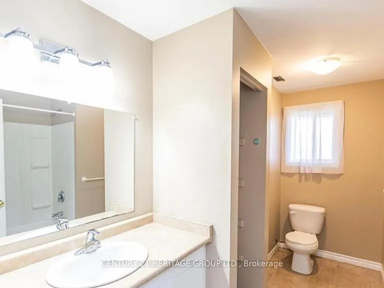 380 Georgian Dr #BASEMENT — Photo 13