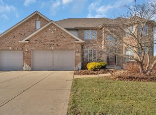 22684 Stanford Dr, Frankfort, IL 60423
