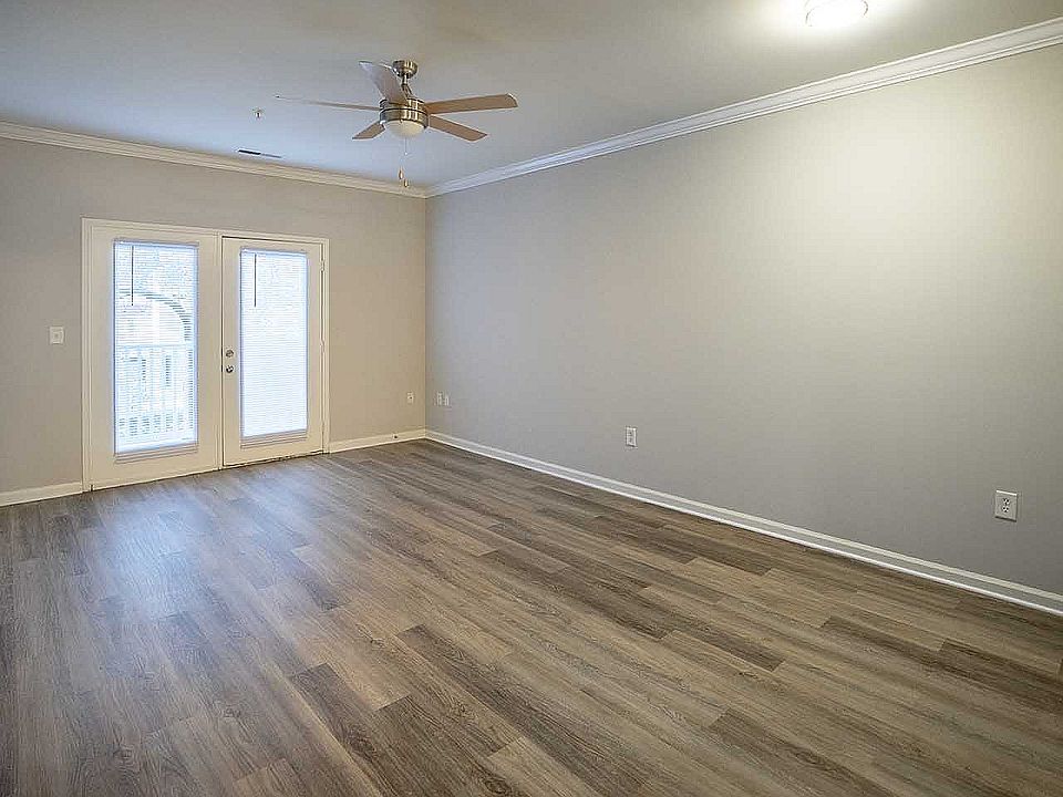 Newly Renovation Living Area
