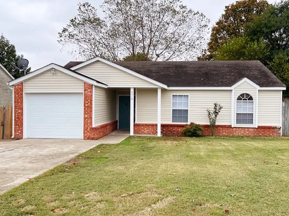2518 Lost Springs St, Springdale, AR 72764