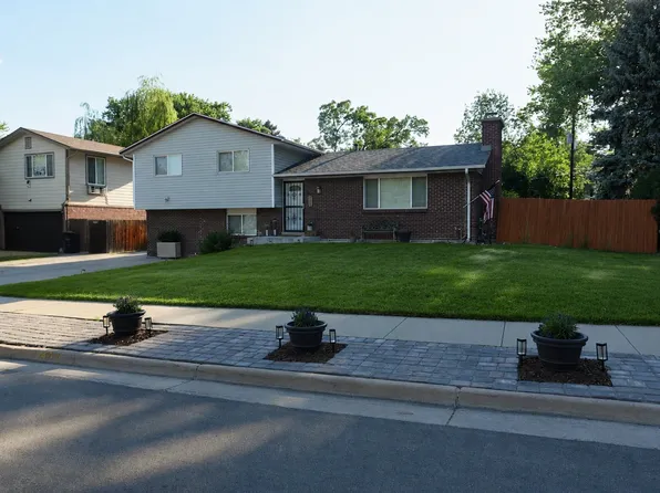 2751 S Reed St, Lakewood, CO 80227