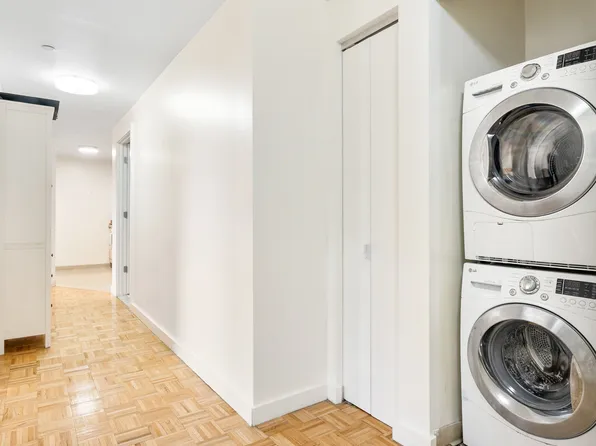 130 Bradhurst Avenue image 7 of 10