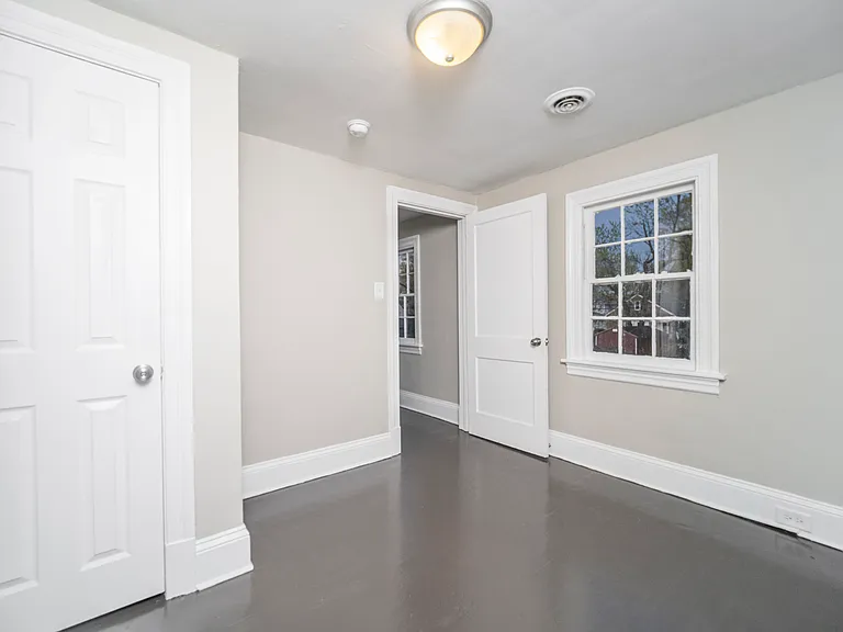 3509 Delaware Ave — Photo 16
