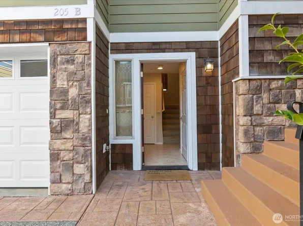 205 Avenue E #B, Snohomish, WA 98290