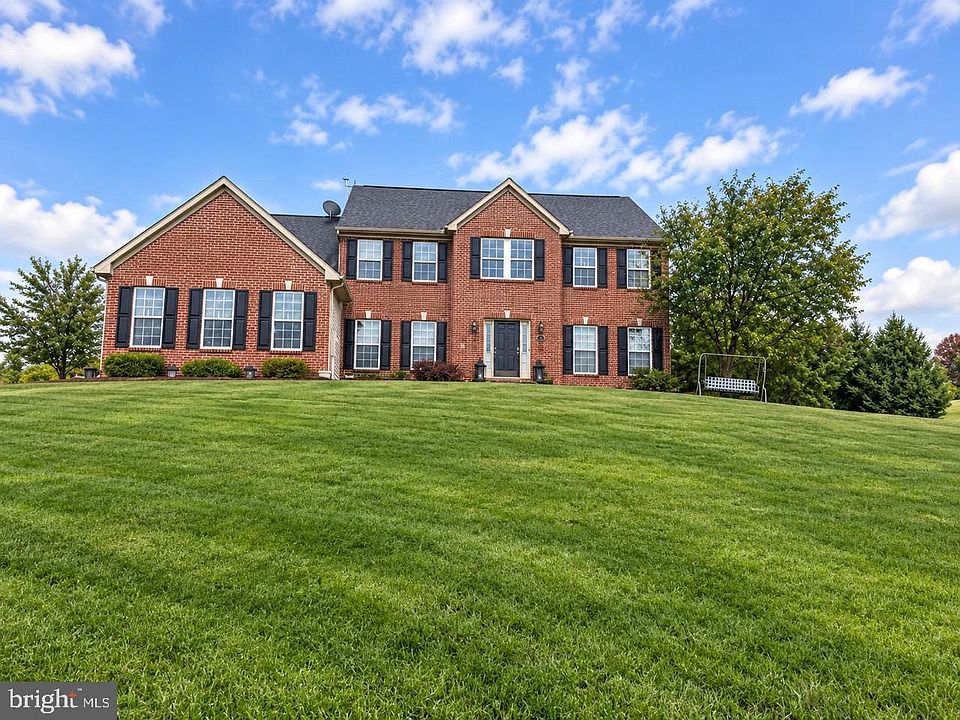 1st image of 159 Lavender Hills Ln