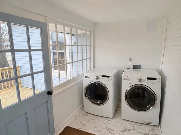 2012 Raney St, Faith, NC 28146