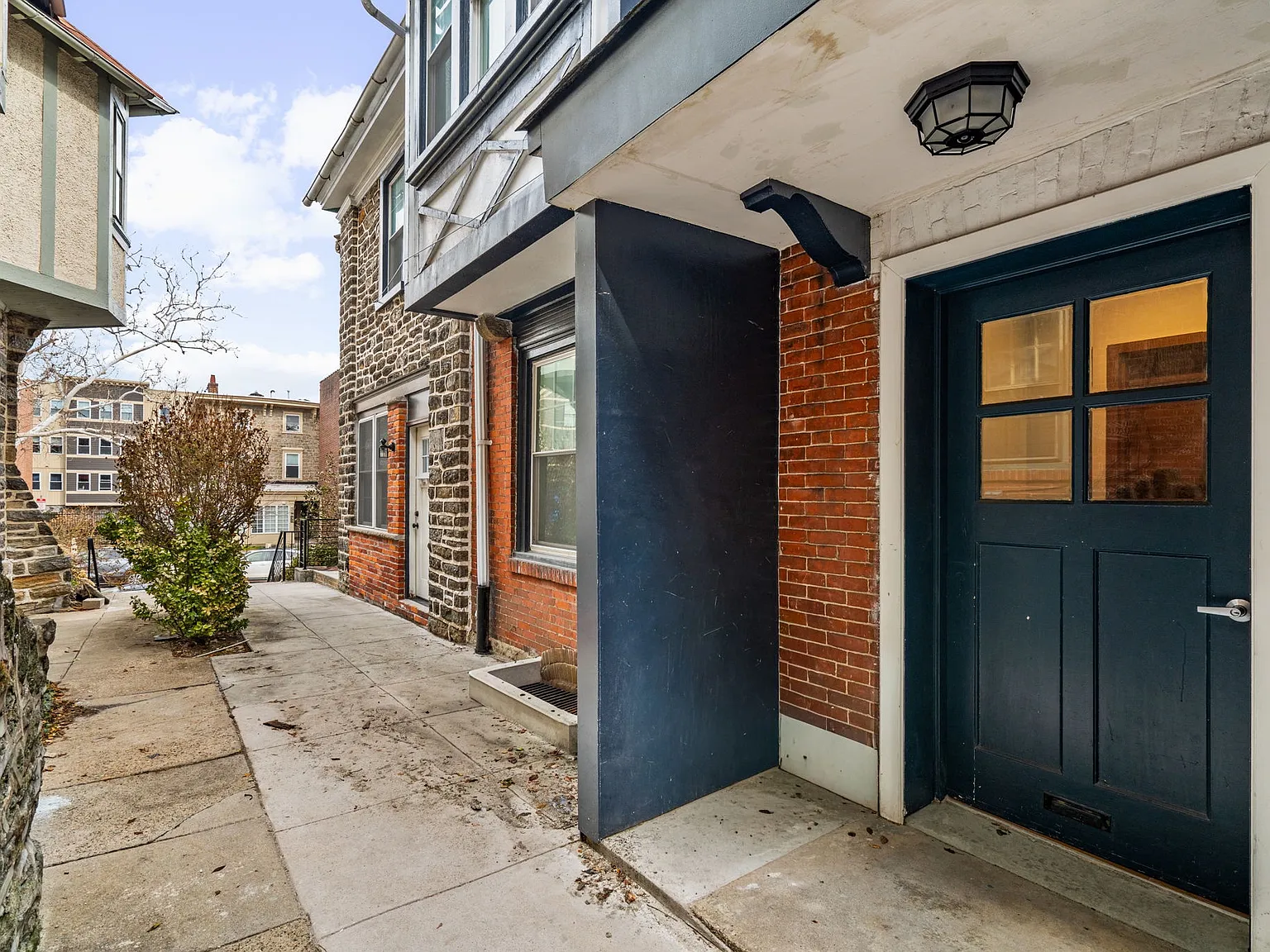1 bed, $1,065 — Photo 2