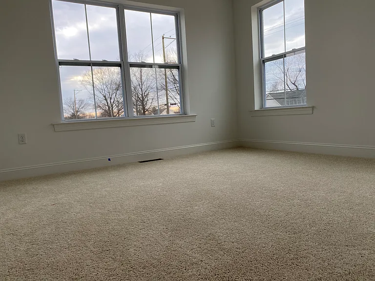 111 Ironwood Dr — Photo 13