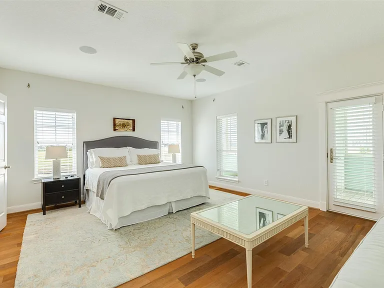 9680 Airways Ln — Photo 32