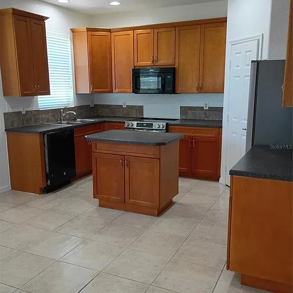 3549 Maple Ridge Loop — Photo 15