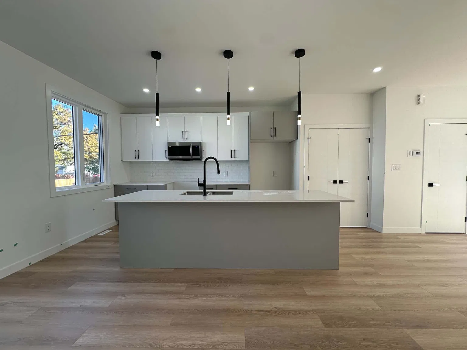 7 Portland Avenue — Photo 2