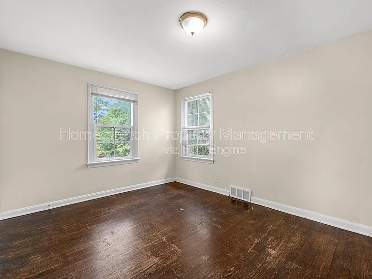 8124 Titus Rd — Photo 10