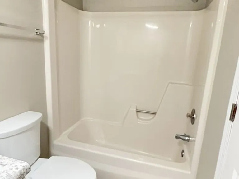 Willow Crossing Apartments — Photo 27
