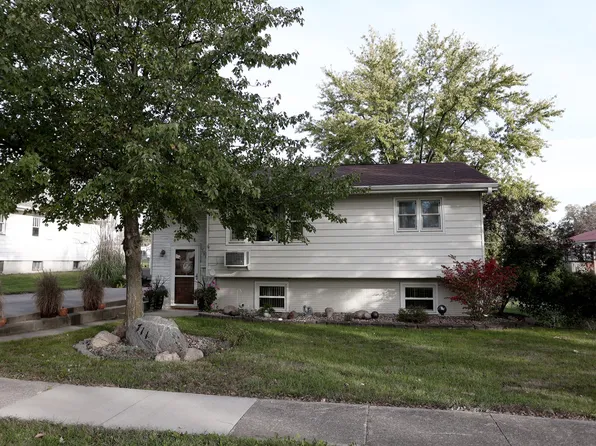 711 La Grange Ave, Chariton, IA 50049