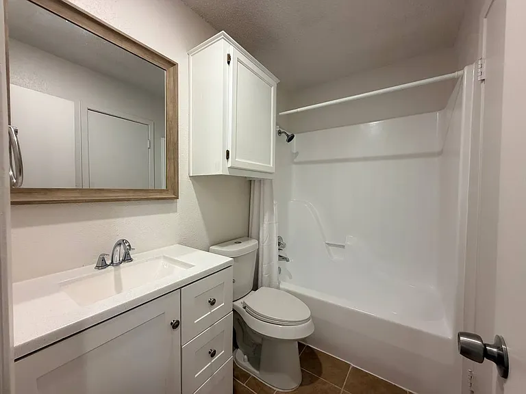 3807 William St — Photo 18