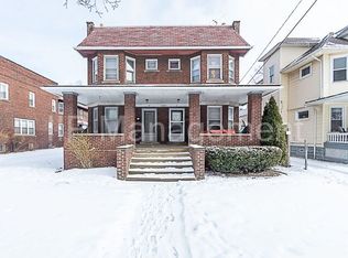 2201 W 98th St #2, Cleveland, OH