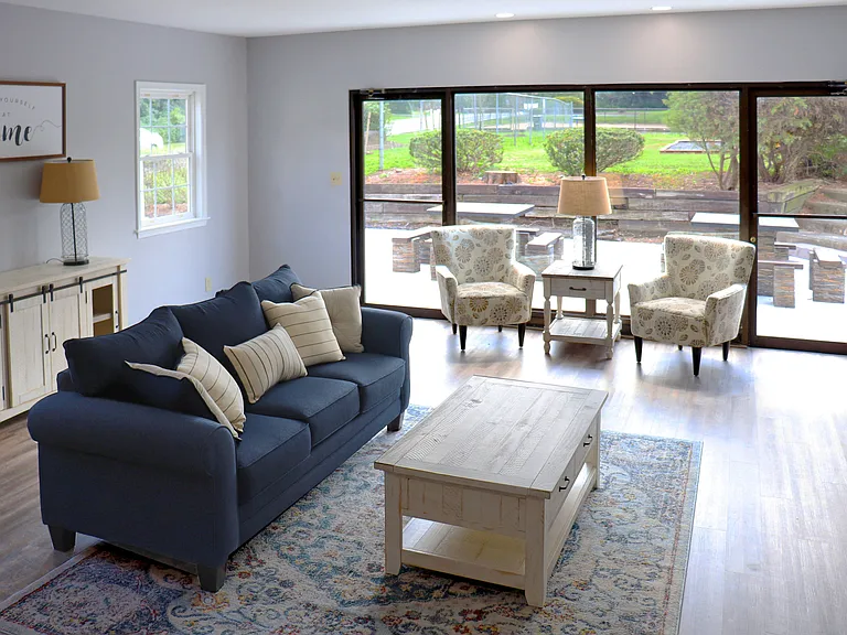 Parktowne Townhomes — Photo 5