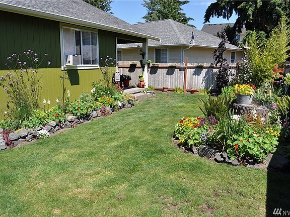 4th image of 15607 104th Pl SE