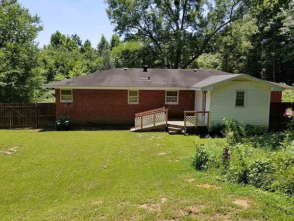 3rd image of 6694 State Line Rd E