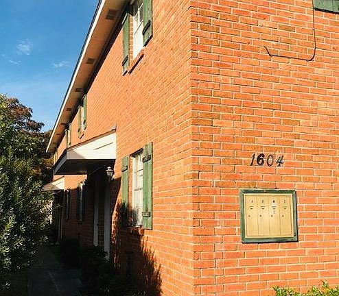 2nd image of 1604 Clearview Pkwy APT D