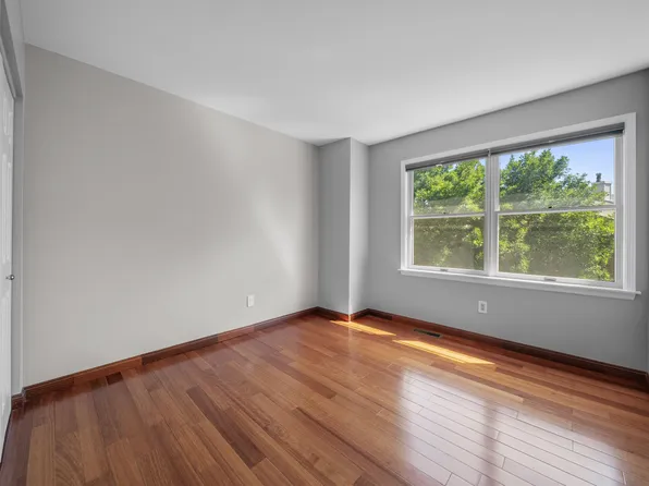 473 Undercliff Avenue image 25 of 33