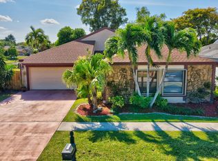 21593 Woodstream Ter E, Boca Raton, FL 33428