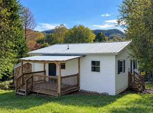 50 Long Cove Rd, Candler, NC 28715