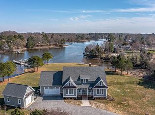 311 Grove Point Rd, Kilmarnock, VA 22482