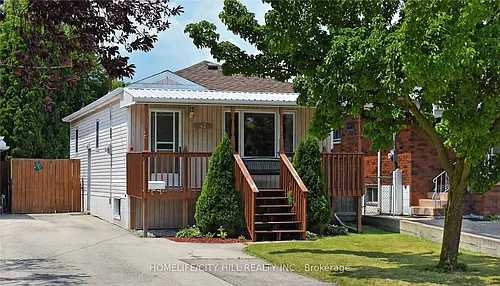 42 Glassco Ave S Photo 1