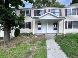 3 Offutt Rd, Hanscom Afb, MA 01731
