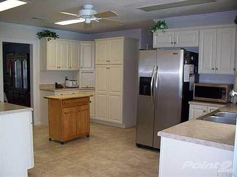2nd image of 940 Aquamarine Dr