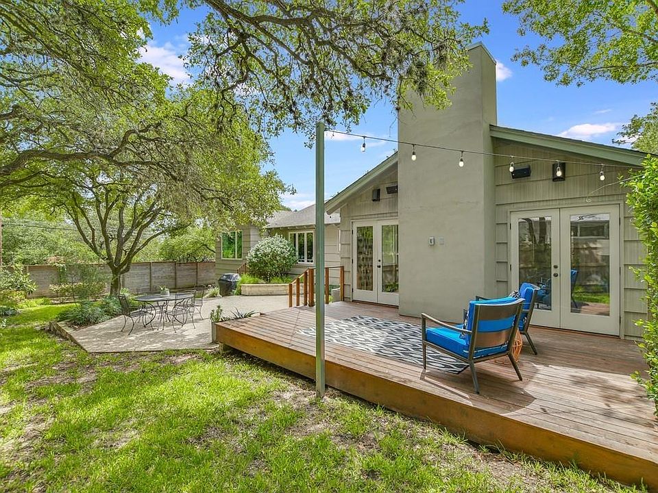 1st image of 3414 Spanish Oak Dr