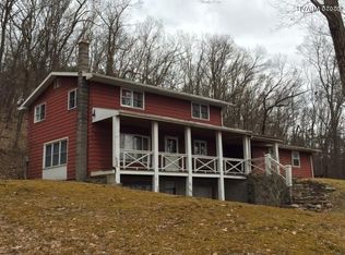 63 Pugmore Ln, Muncy, PA 17756