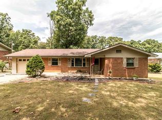 1617 Big Bend Rd, Poplar Bluff, MO 63901