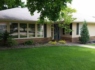 2602 Van Loon Rd, La Crosse, WI 54601