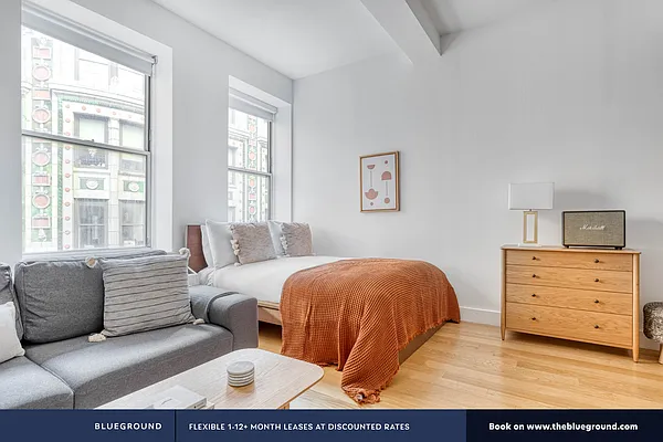 Rented by The Blueground | media 44