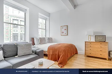 Rented by The Blueground