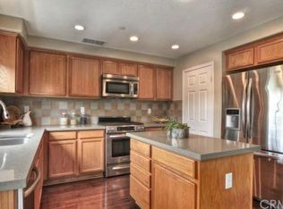 50 Platinum Cir, Mission Viejo, CA 92694